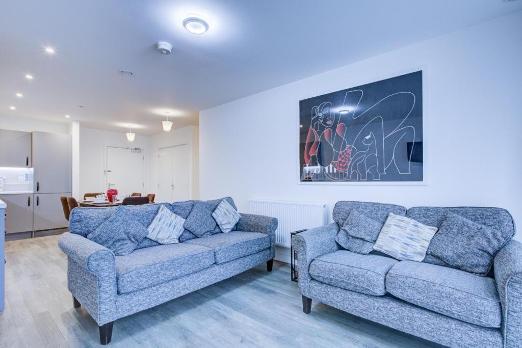 ロンドンLuxury 2 Bed Flat In A New Block In East Actonアパートメント エクステリア 写真